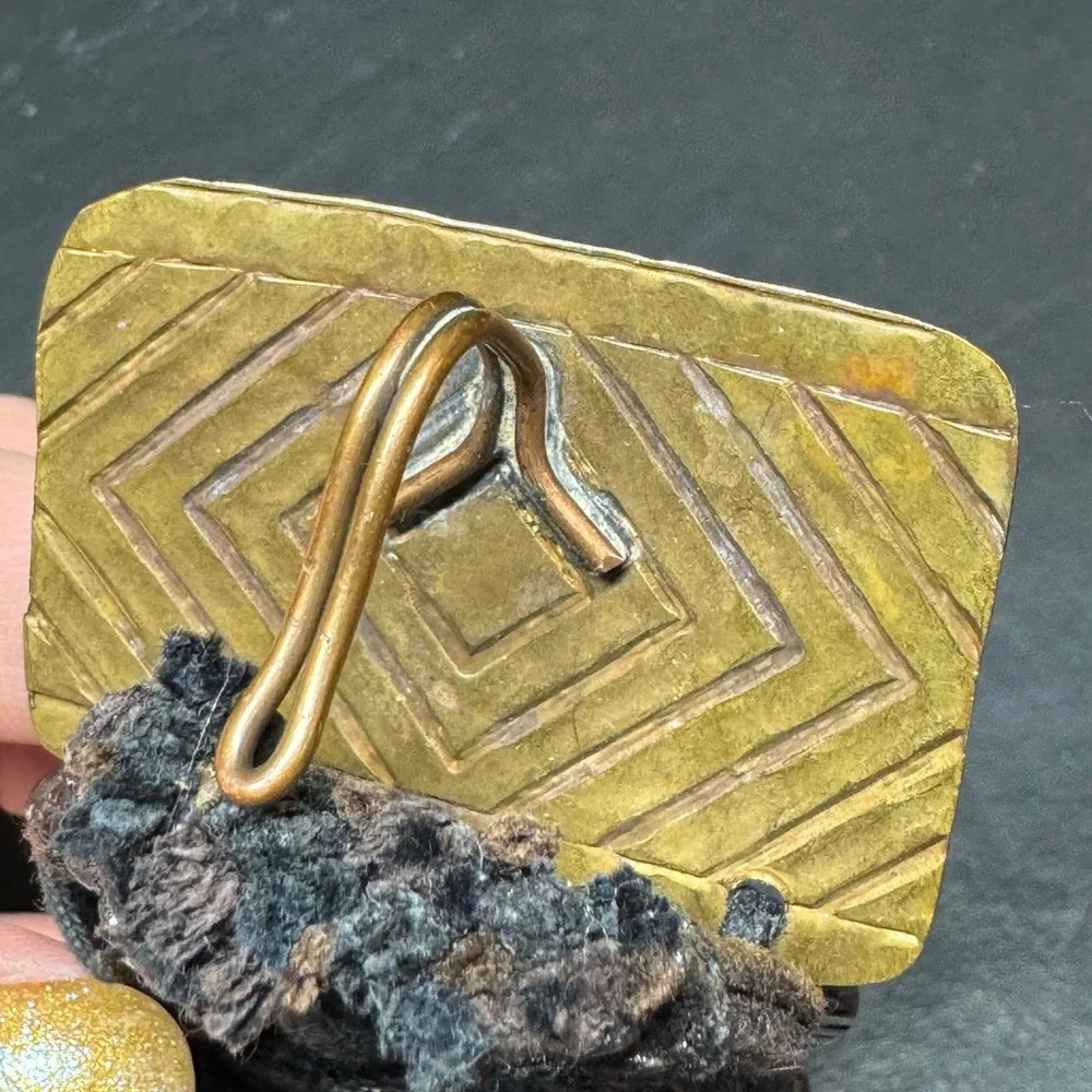 N/A artisan crafted